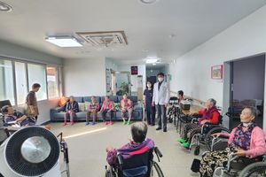 엄마의봄날 노인요양공동생활가정 바로가기