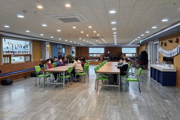 명품노인복지센터
